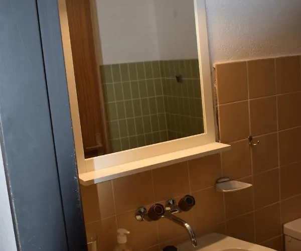 Buendawiese 公寓 *